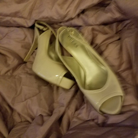 Guess pattened leather pumps - Picture 4 of 5